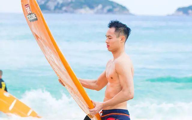 为什么说结婚后不能把对方当成自己人？游戏画面