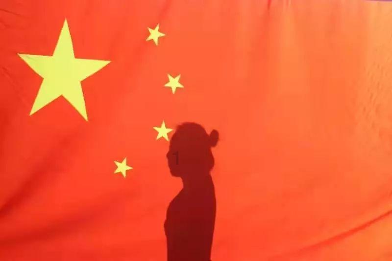 救援老画家